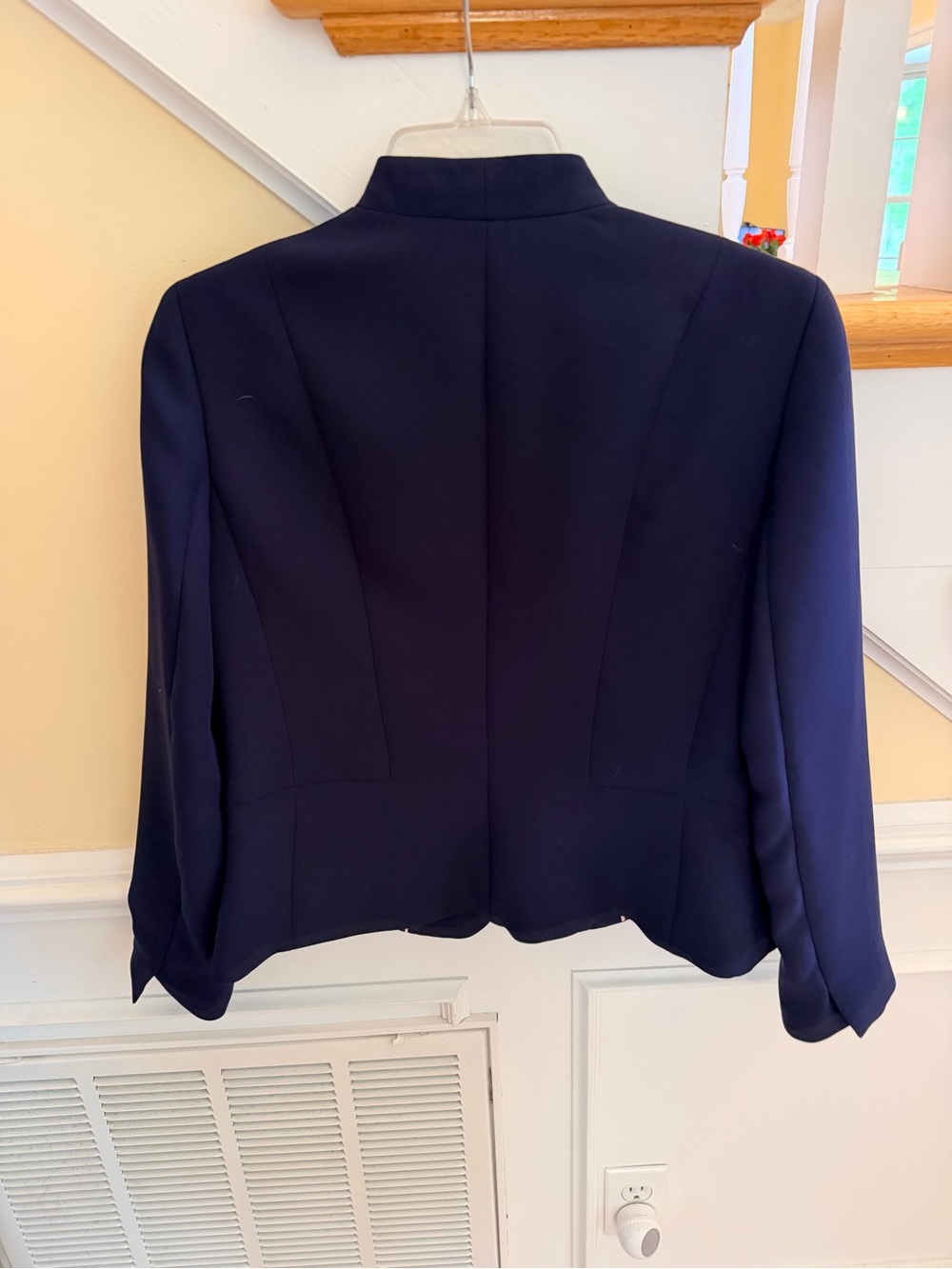 Ladies Size 8P "Talbots" Navy Open-Front Blazer Jacket Quality GUC ❤️ - Picture 6 of 6